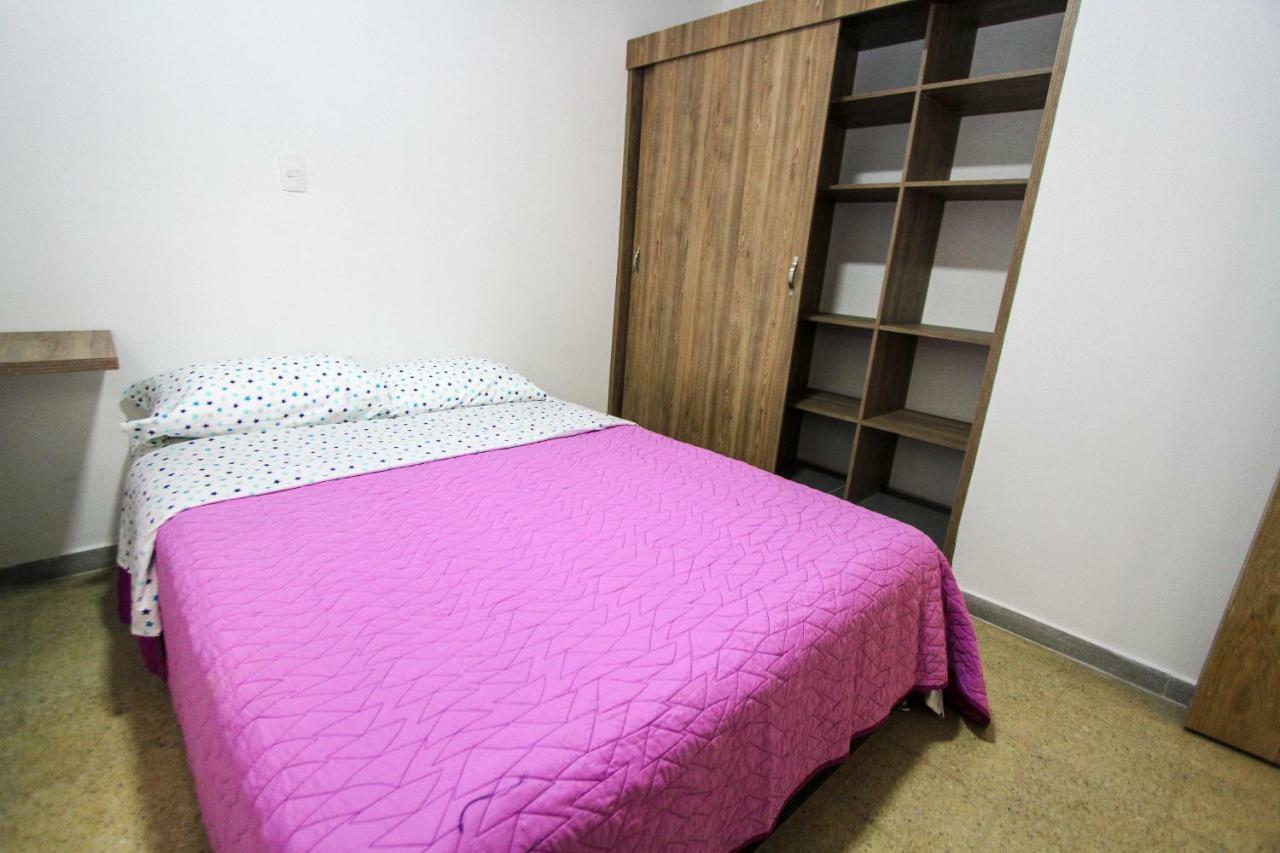 Casa Tuvia Hotel Меделин Екстериор снимка